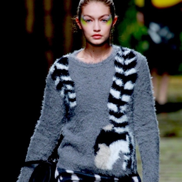 MAXMARA Furetto Lemur Fuzzy Crewneck Sweater - Picture 1 of 12